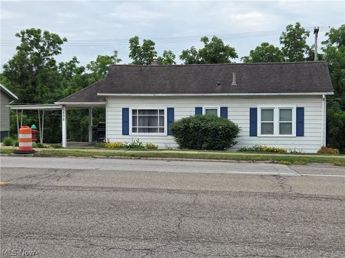 208 W Main St, New Concord, OH, 43762-1042 | Card Image