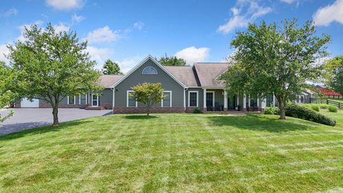 104 Holton Way, Georgetown, KY, 40324-9445 | Card Image