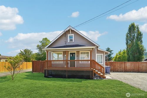 221 3rd Ave Nw, Pacific, WA, 98047-1146 | Card Image