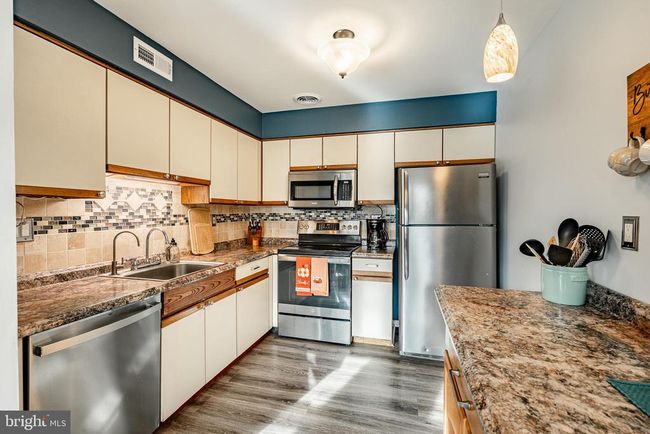 505 Ferris Ln, Townhouse with 2 bedrooms, 2 bathrooms and null parking in NEW BRITAIN PA | Image 16