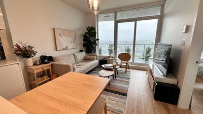 1909 - 4650 Brentwood Blvd, Condo with 1 bedrooms, 1 bathrooms and 1 parking in Burnaby BC | Image 3