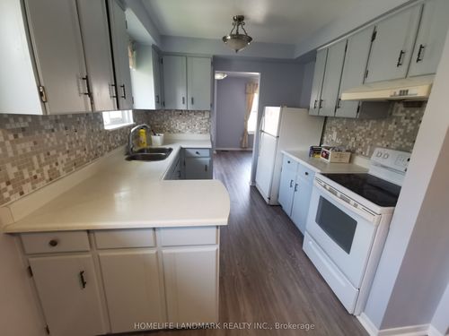 upper-16 Nortonville Dr, Scarborough, ON, M1T2G8 | Card Image