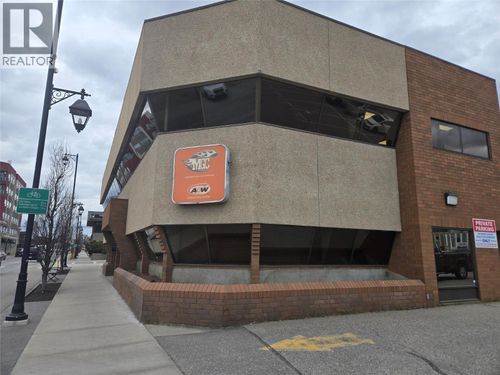 2729 30 St, Vernon, BC, V1T5C6 | Card Image