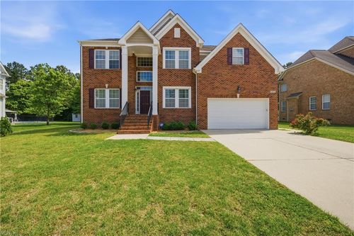 1423 Kemp Bridge Ln, Chesapeake, VA, 23320-5226 | Card Image