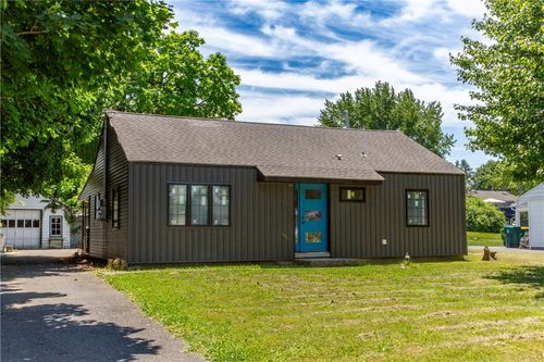 2424 Northwood Avenue, EASTON, PA, 18045 | Card Image