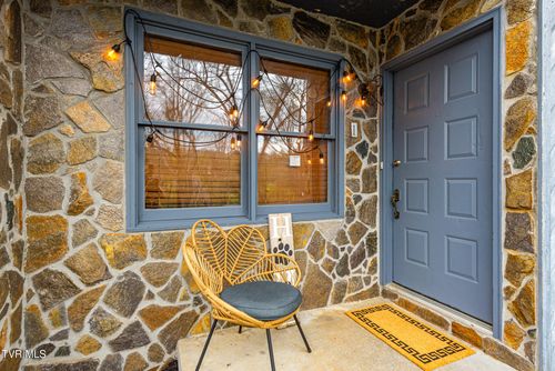 b1-348 River Rd, Bluff City, TN, 37618-2437 | Card Image