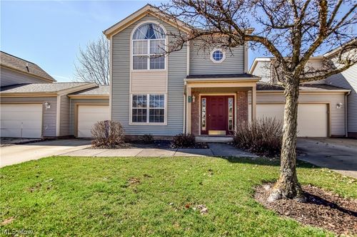 8712 Elmdale Trce, Macedonia, OH, 44056-1771 | Card Image