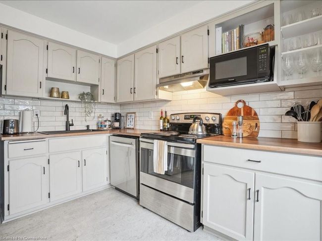 504 - 432 Main St E, House attached with 2 bedrooms, 2 bathrooms and 1 parking in Hamilton ON | Image 14