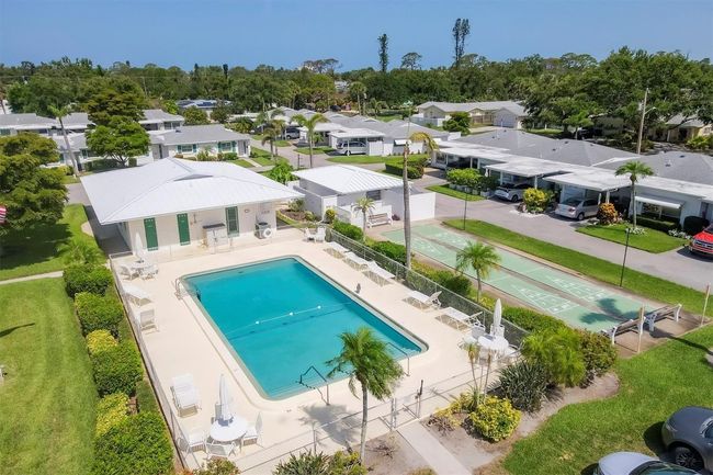 1060 - 1060 Cockrill St, House other with 2 bedrooms, 2 bathrooms and null parking in VENICE FL | Image 35