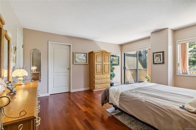 1 - 981 Fir Tree Glen, Townhouse with 2 bedrooms, 3 bathrooms and null parking in Saanich BC | Image 32