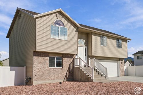 702 Mckellar St, Tooele, UT, 84074-1424 | Card Image