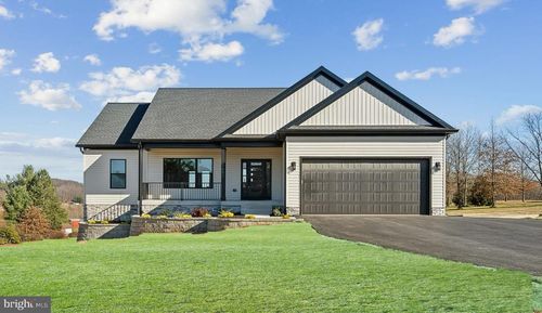 3651 Hanover Pike, MANCHESTER, MD, 21102-1713 | Card Image