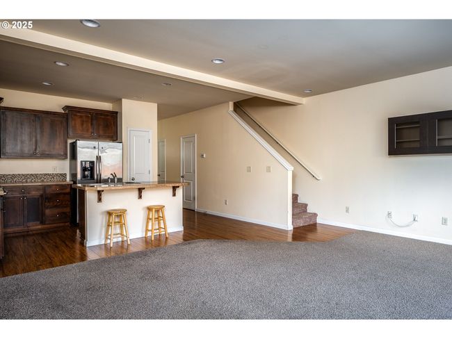 15264 Se Eckert Ln, House attached with 3 bedrooms, 3 bathrooms and 1 parking in Damascus OR | Image 15