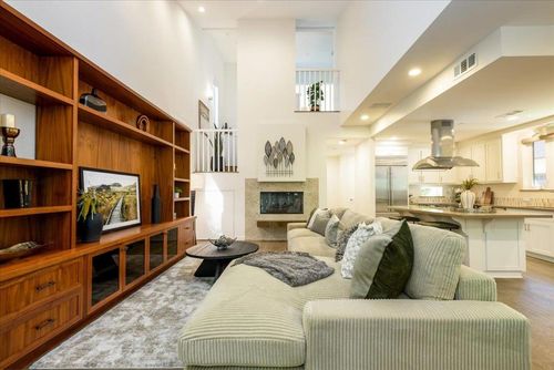 6 Barneson Ave, San Mateo, CA, 94402 | Card Image