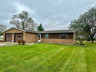 6950 County Road 24 Road, House other with 3 bedrooms, 2 bathrooms and null parking in Butler IN | Image 1