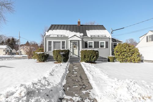 45 Eddyway Street, Bangor, ME, 04401 | Card Image