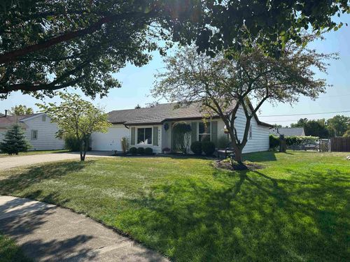 4111 Aspen Ct, Fort Wayne, IN, 46808-1585 | Card Image