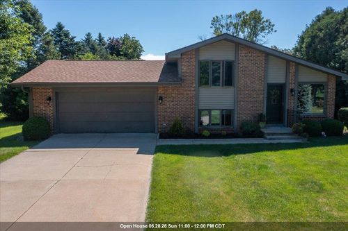 4360 Swallow Banks Lane, OMRO, WI, 54904 | Card Image