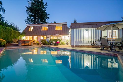 3685 Planta Rd, Nanaimo, BC, V9T3E8 | Card Image
