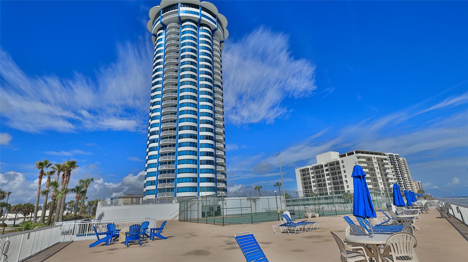 Residential in DAYTONA BEACH