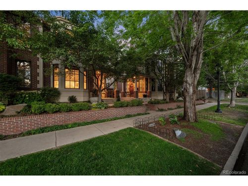 6 S Madison St, Denver, CO, 80209-3002 | Card Image