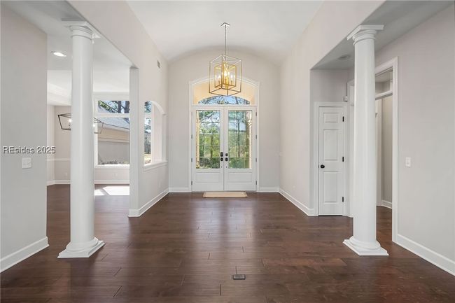 11 Catalina Ct, House other with 4 bedrooms, 3 bathrooms and null parking in Hilton Head Island SC | Image 8