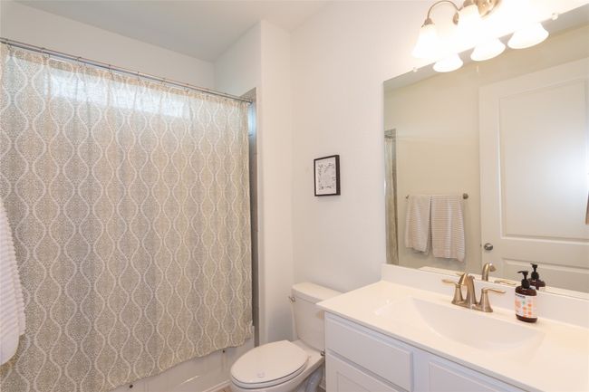 501 Sixpence Ln, House other with 3 bedrooms, 3 bathrooms and 4 parking in Georgetown TX | Image 22