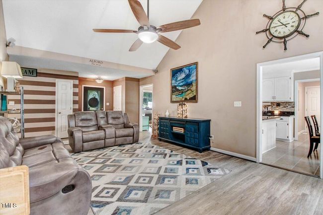 33-208 N Woodridge Dr-7 | Image 33