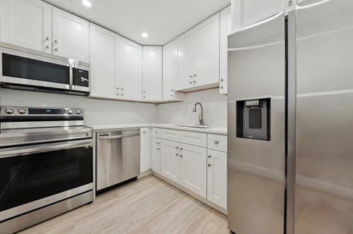 apt-2-6491 Bay Club Dr, Fort Lauderdale, FL, 33308-1727 | Card Image