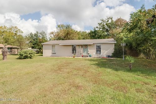 11038 Lamey Bridge Rd, D'Iberville, MS, 39540-2672 | Card Image