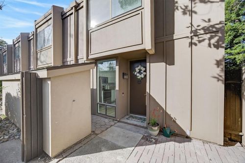 unit-1-2290 Woodside Ln, Sacramento, CA, 95825-7449 | Card Image