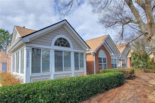 25-4020 Vineyards Ln Nw, Kennesaw, GA, 30144-7445 | Card Image