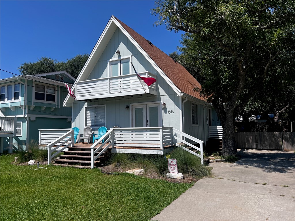 Austin St, Rockport, TX 78382