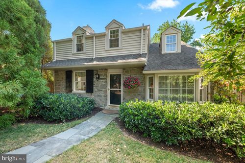 28 Homestead Rd, STRAFFORD, PA, 19087-2426 | Card Image