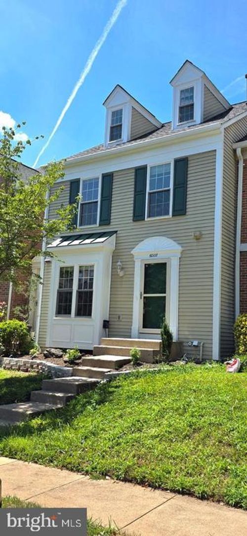 6008 Raina Dr, CENTREVILLE, VA, 20120-3445 | Card Image