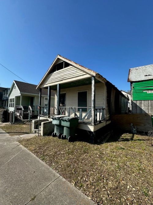 3406 2nd St, Galveston, TX, 77554 | Card Image
