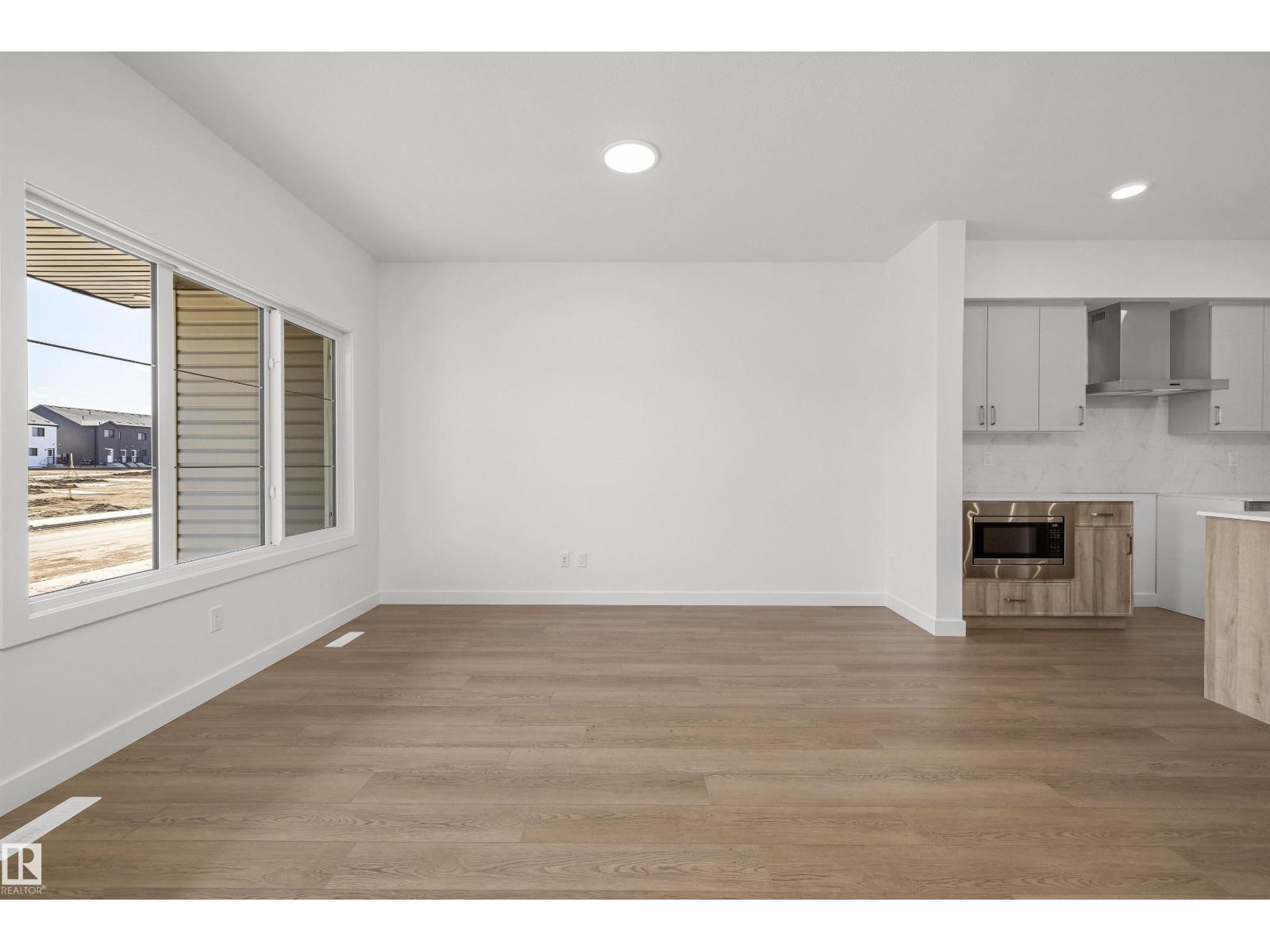 Residential in Edmonton 4
