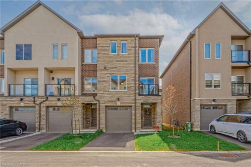 16 Raspberry Lane, Mount Hope, ON, L0R1W0 | Card Image