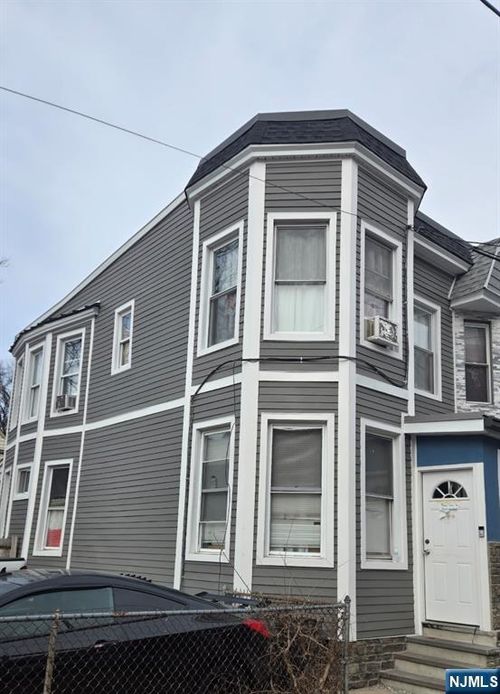 189 Duane St, Orange, NJ, 07050-4110 | Card Image