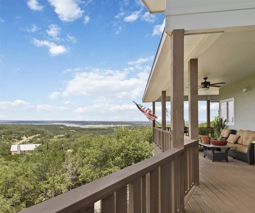 633 Flaman Rd, Canyon Lake, TX, 78133-3153 | Card Image