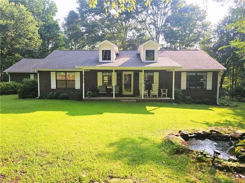 816 Bruce Jackson Rd, Newnan, GA, 30263-4921 | Card Image