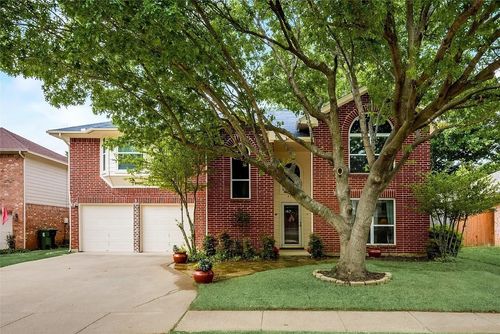 2713 Laurel Hill Dr, Flower Mound, TX, 75028-7519 | Card Image