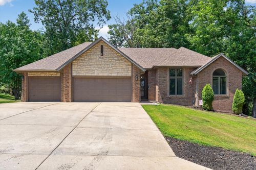 86 Westwood Dr, Branson, MO, 65616-3733 | Card Image
