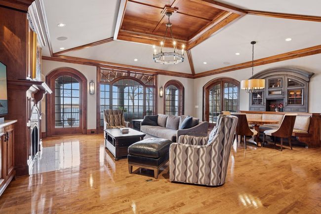 6425 Virginia Dr, House other with 4 bedrooms, 6 bathrooms and null parking in Excelsior MN | Image 16