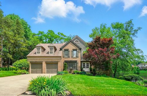 1018 Whirlaway Dr, Union, KY, 41091-7757 | Card Image