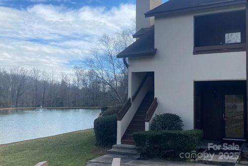 5718 Dockside Dr, Charlotte, NC, 28227-8139 | Card Image