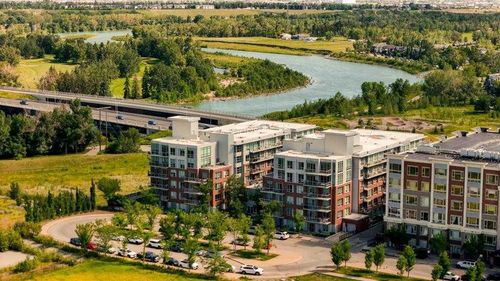 402-63 Inglewood Pk Se, Calgary, AB, T2G1B7 | Card Image