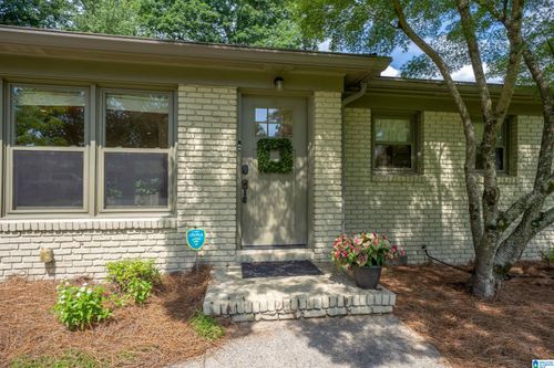 3804 Buckingham Ln, Mountain Brk, AL, 35243-5519 | Card Image
