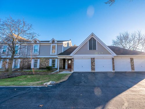 apt-3-804 Chasefield Ln, Crystal Lake, IL, 60014-8460 | Card Image