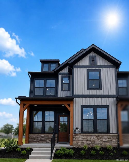 307 Lantana Drive, Brighton, MI, 48116 | Card Image